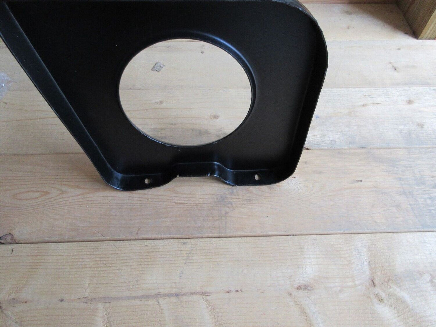CJ2A CJ3A CJ3B M38 SPARE TIRE REINFORCEMENT BAFFLE CRP030