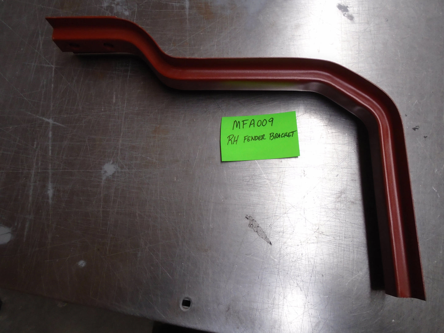 MB GPW CJ2A CJ3A CJ3B M38 FLAT FENDER RIGHT HAND REPAIR BRACKET MFA009