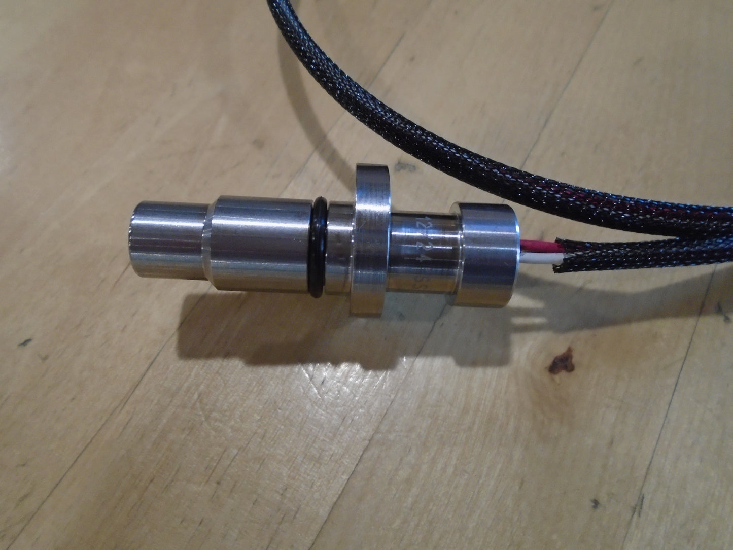 AT360574 John Deere 450J 450K 550J 650J 605C 605K 700J 850J Wheel Speed Sensor