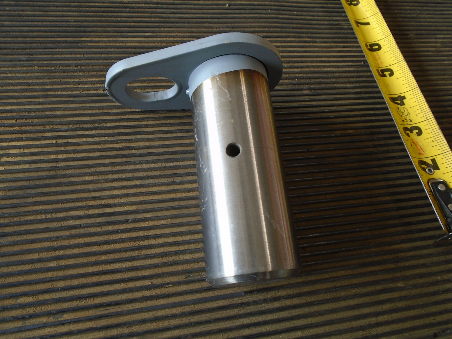 AT142432 450G 550G 650G Angle Cylinder Rear Pin