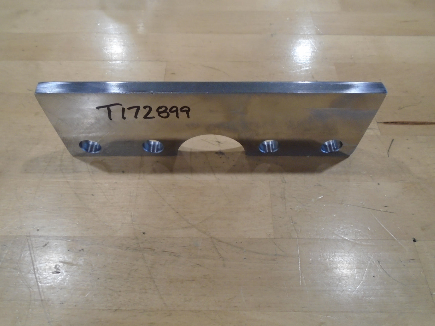 T172899 Idler Guide Plate 450H 450J 550H 550J 650H 650J