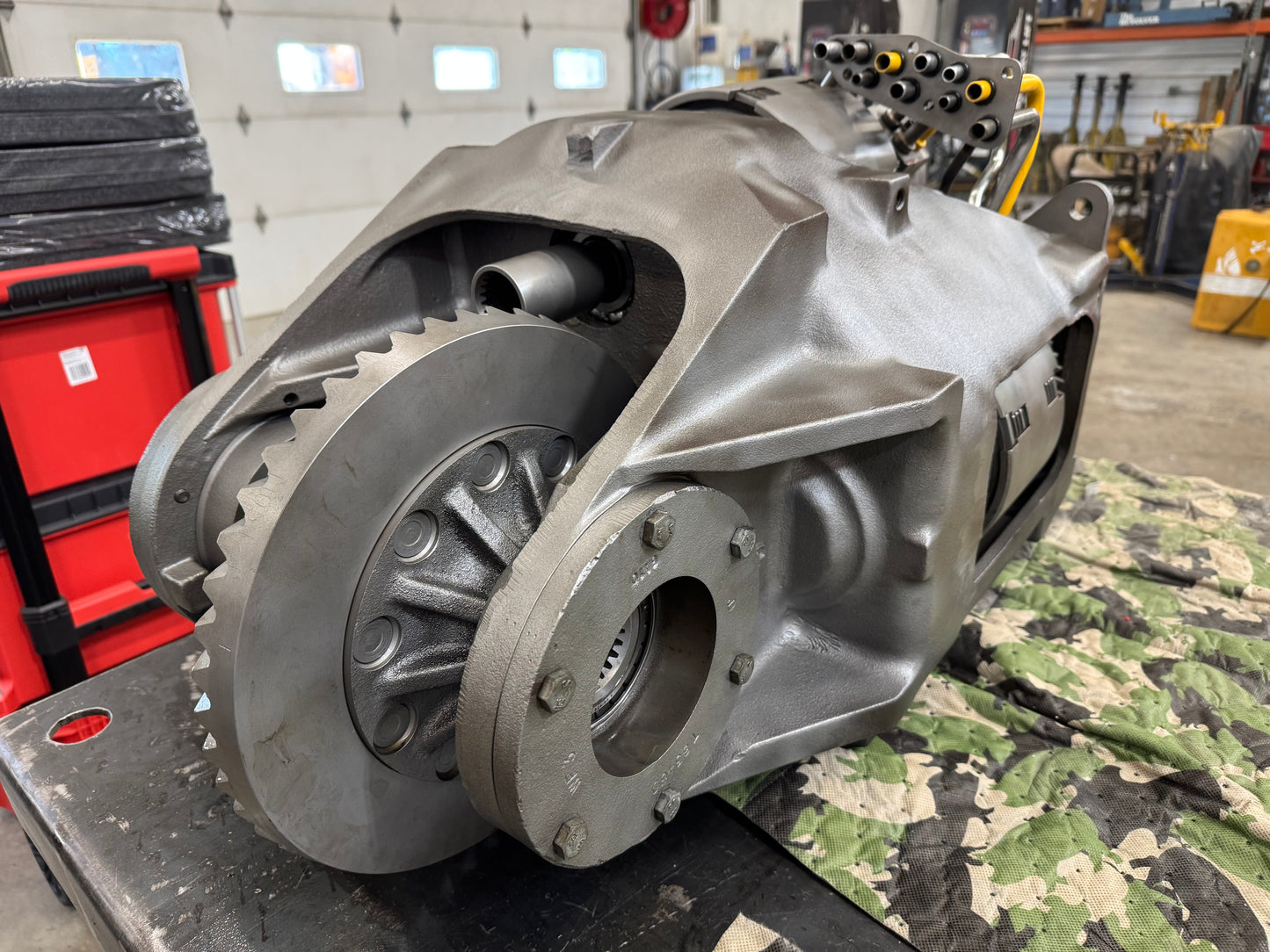 Rebuilt John Deere G-Series Transmission