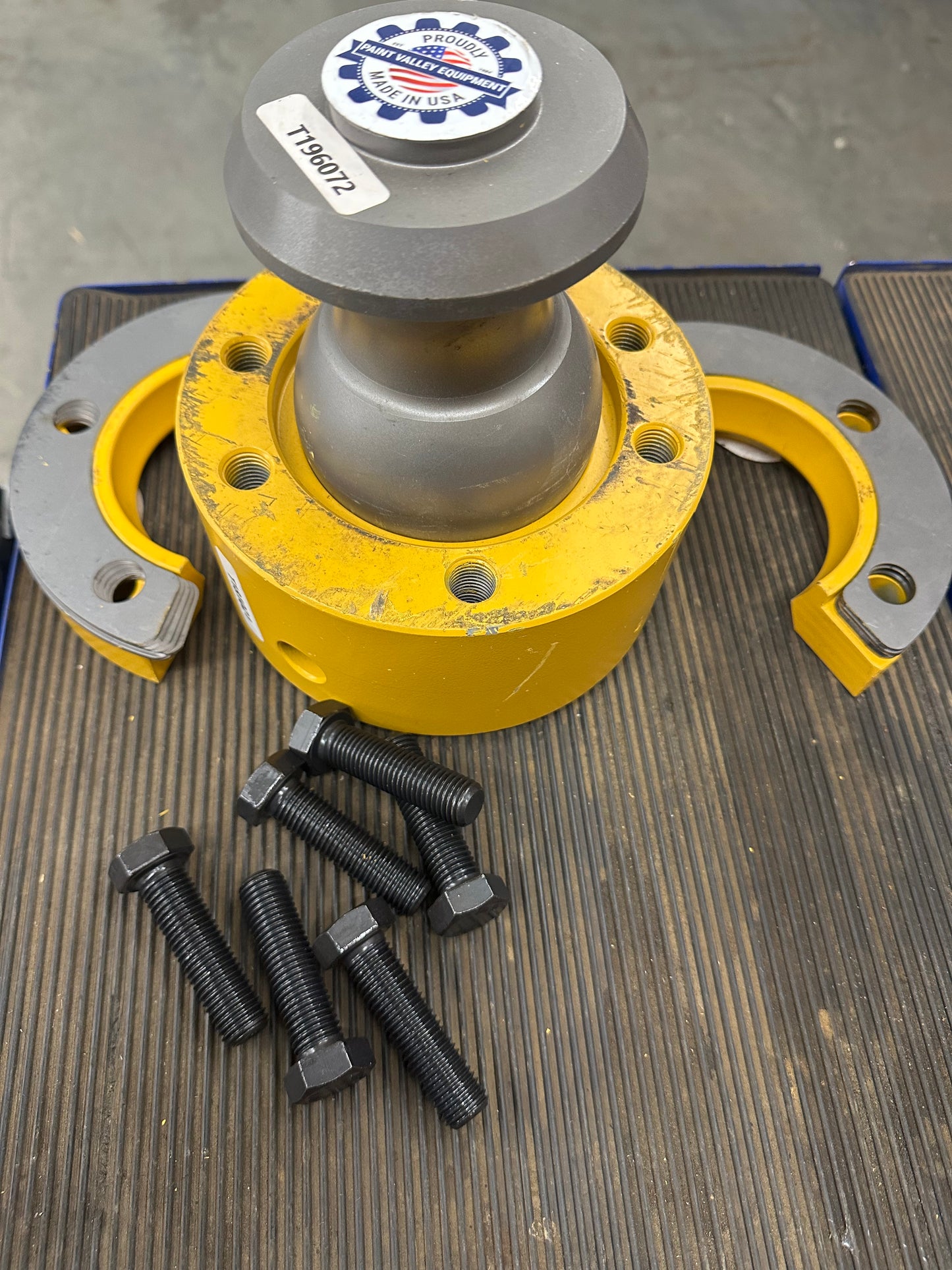 PV5005 450H 450J 550H 550J 650H 650J 6 Bolt Style Blade Ball Pivot Kit