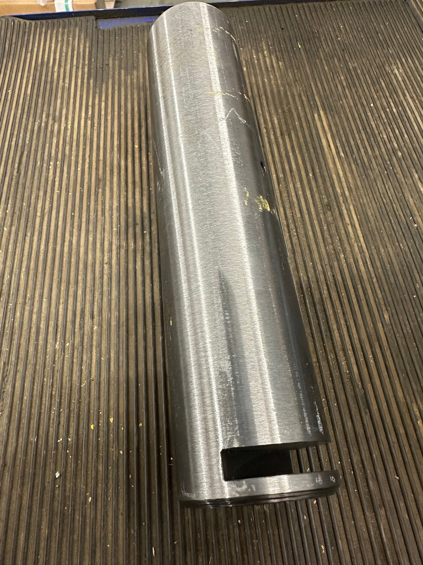 T177030 Rear C-Frame Pin 700H 700J 700K