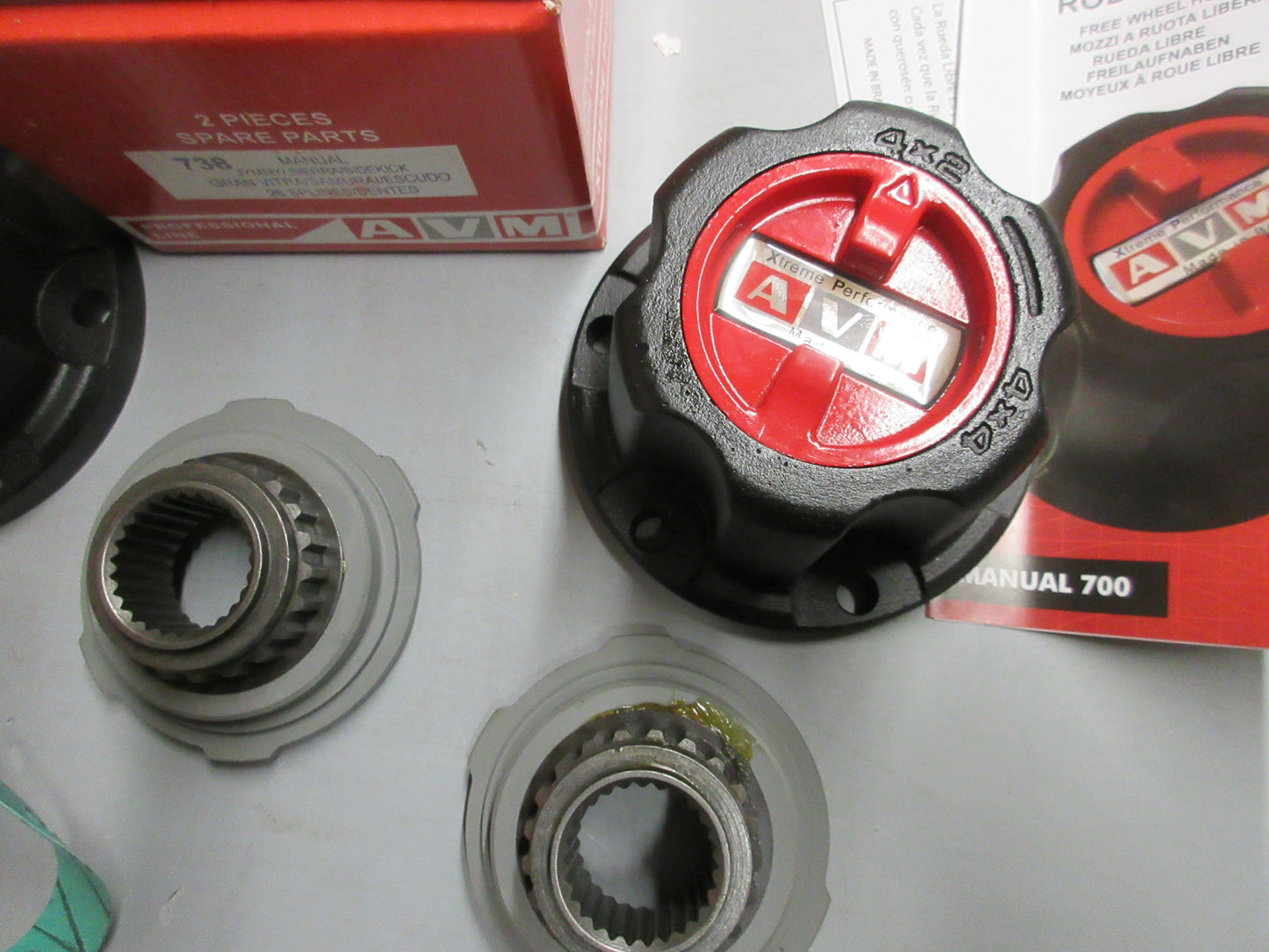 AVM 738 locking hubs Suzuki Samurai sierra Sidekick warn 34581 lock outs Extreme