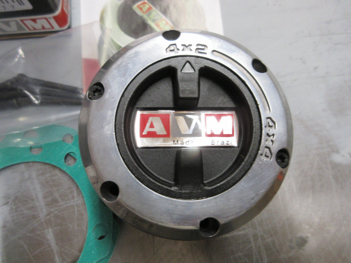 AVM 454 Locking hubs outs fits Toyota LAND CRUISER 1989- 1998+ HZJ 75 lockouts