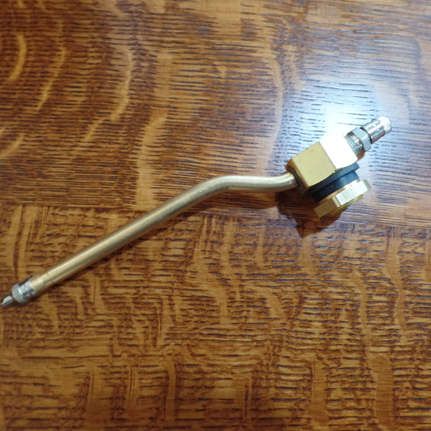 5 ton Valve Stem Dual M939 Series 4820-01-210-8821 VS1072