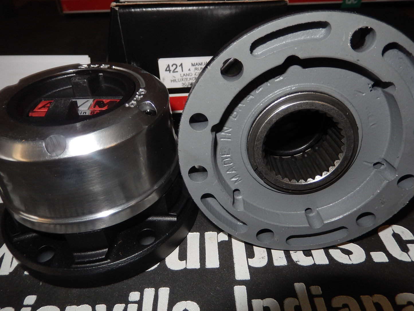 AVM 421 Toyota pick up 4x4 Land Cruiser hzj80 70/75 Fzj Lock outs hubs Hi Lux