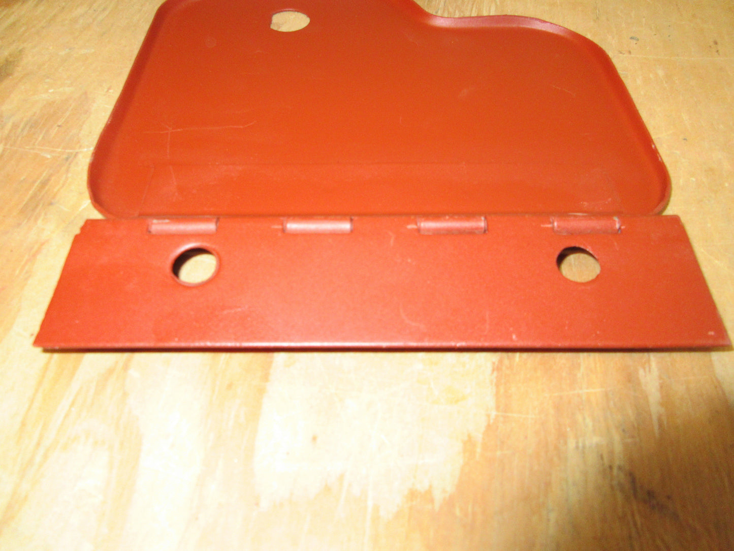 M38 Glove box door with Hinge