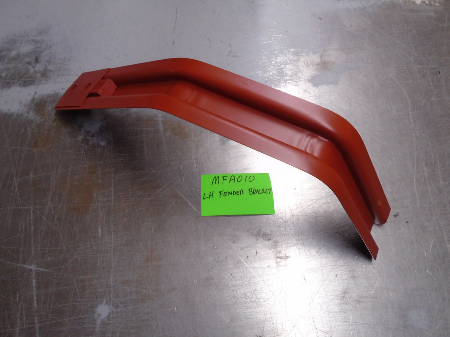 MB GPW CJ2A CJ3A CJ3B M38 FLAT FENDER LEFT HAND REPAIR BRACKET MFA010