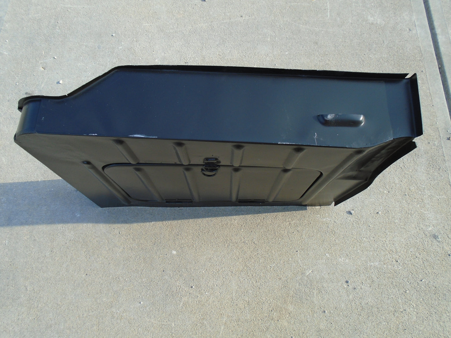 CJ5 Toolbox with lid Tool Box CRP074