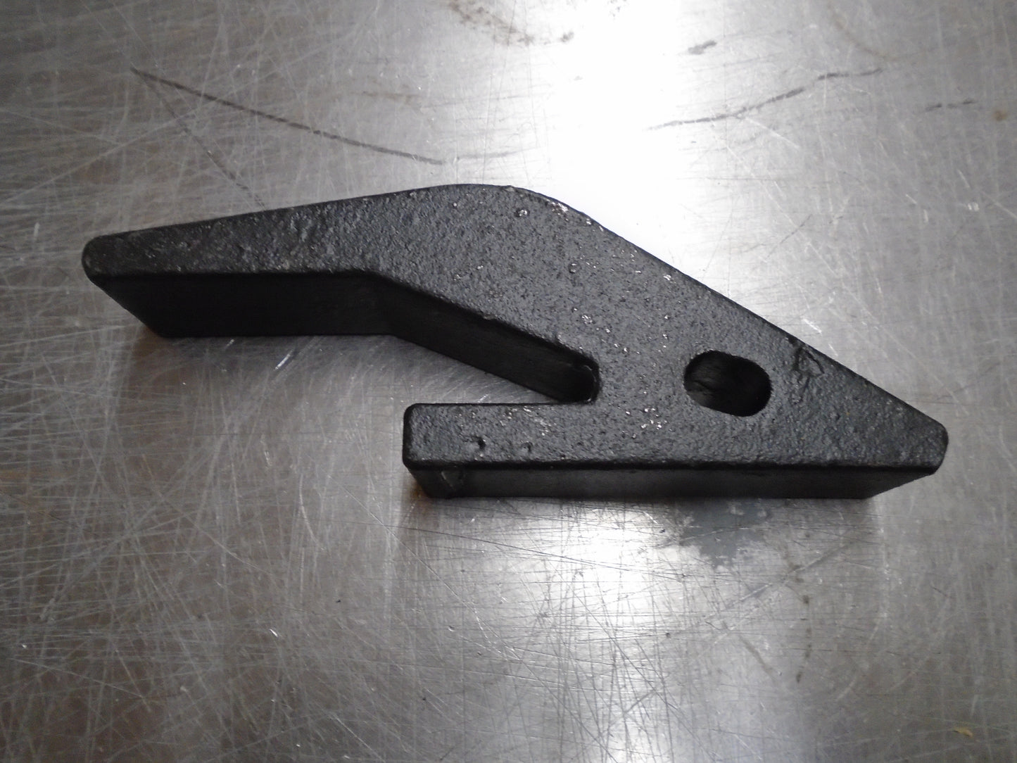 U43792 Bucket Tooth Adapter Weld on Shank for 23 230 Series Bucket Teeth