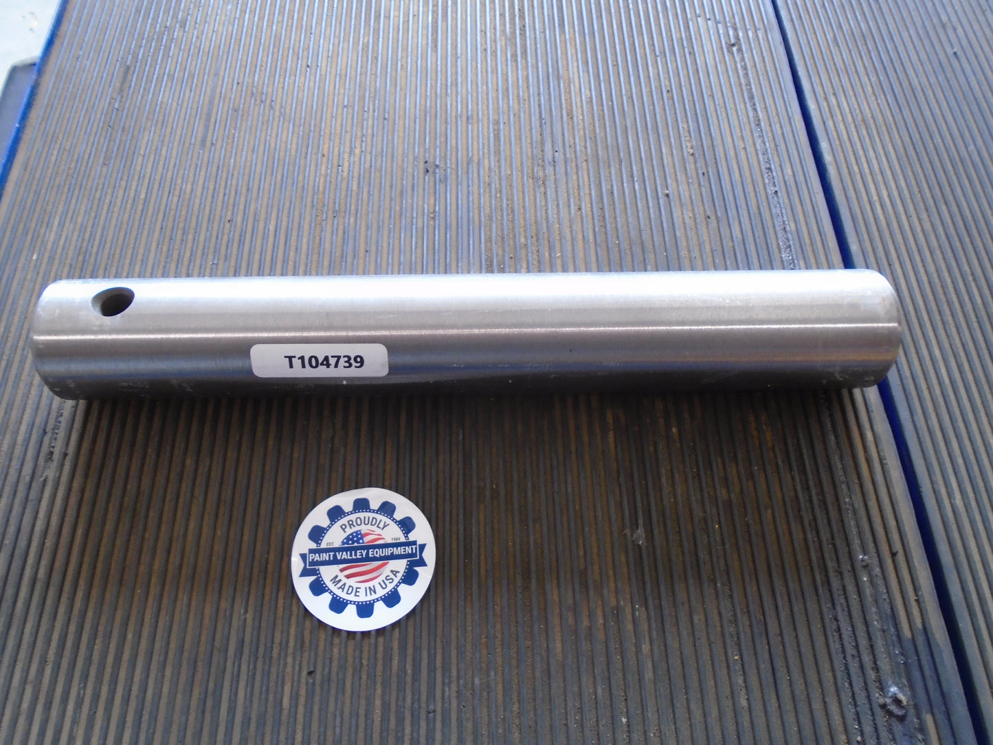 T104739 450G 550G 650G Angle & Tilt Cylinder Pin