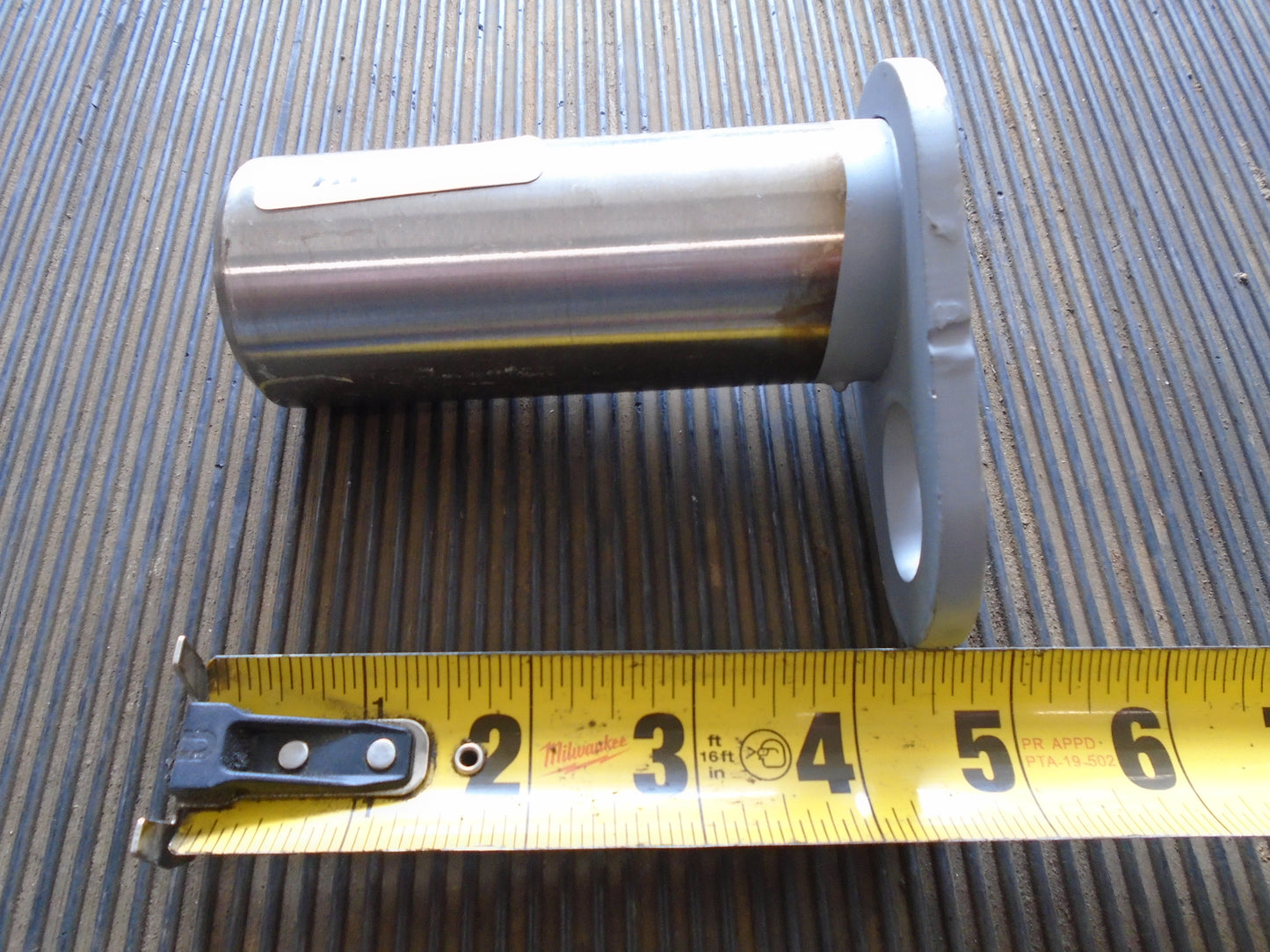 AT142432 450G 550G 650G Angle Cylinder Rear Pin