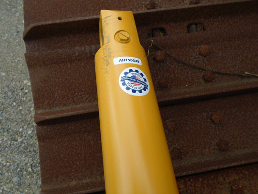 AH150349 450H Lift Cylinder