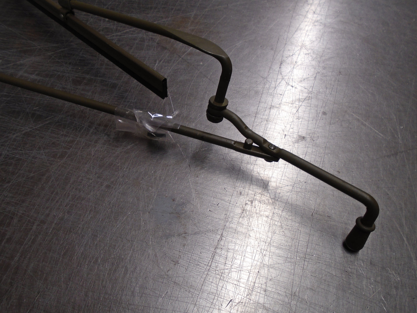 MB GPW CJ2A Hand Operated Tandem Windshield Wipers
