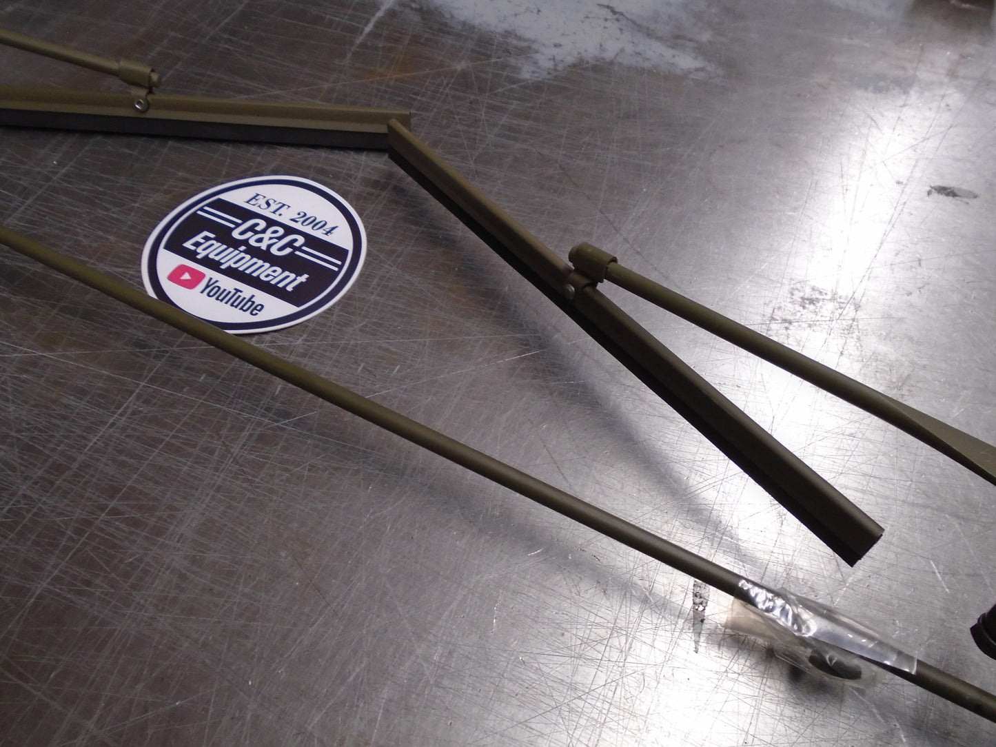 MB GPW CJ2A Hand Operated Tandem Windshield Wipers