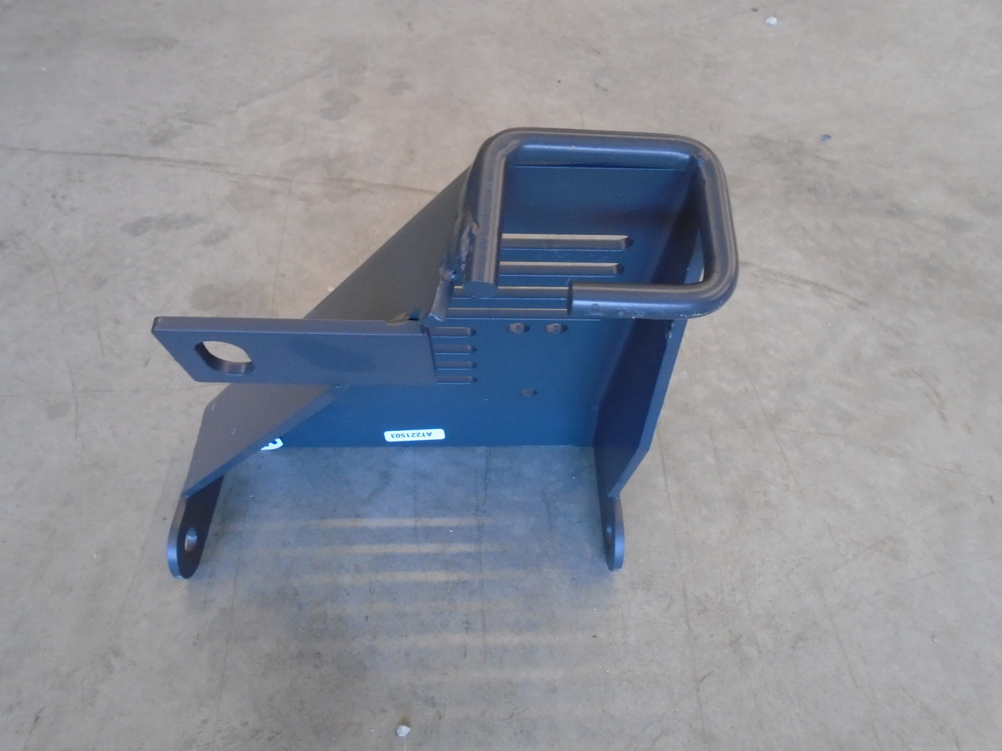 AT221503 John Deere H&J Series Hose Guard
