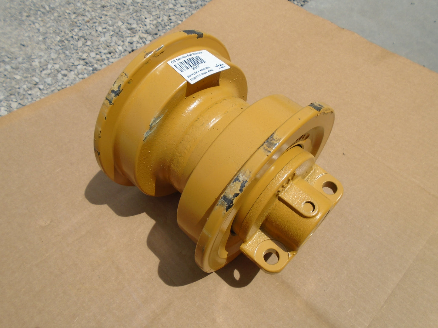 ID512 Single Flange Lower Roller John Deere 450 455 550 555 AT71674
