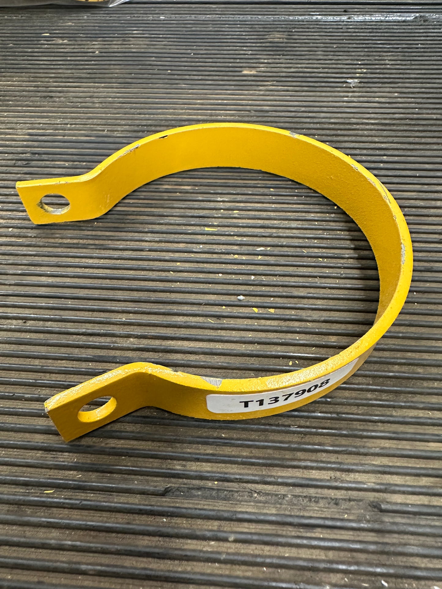 T137908 Clamp