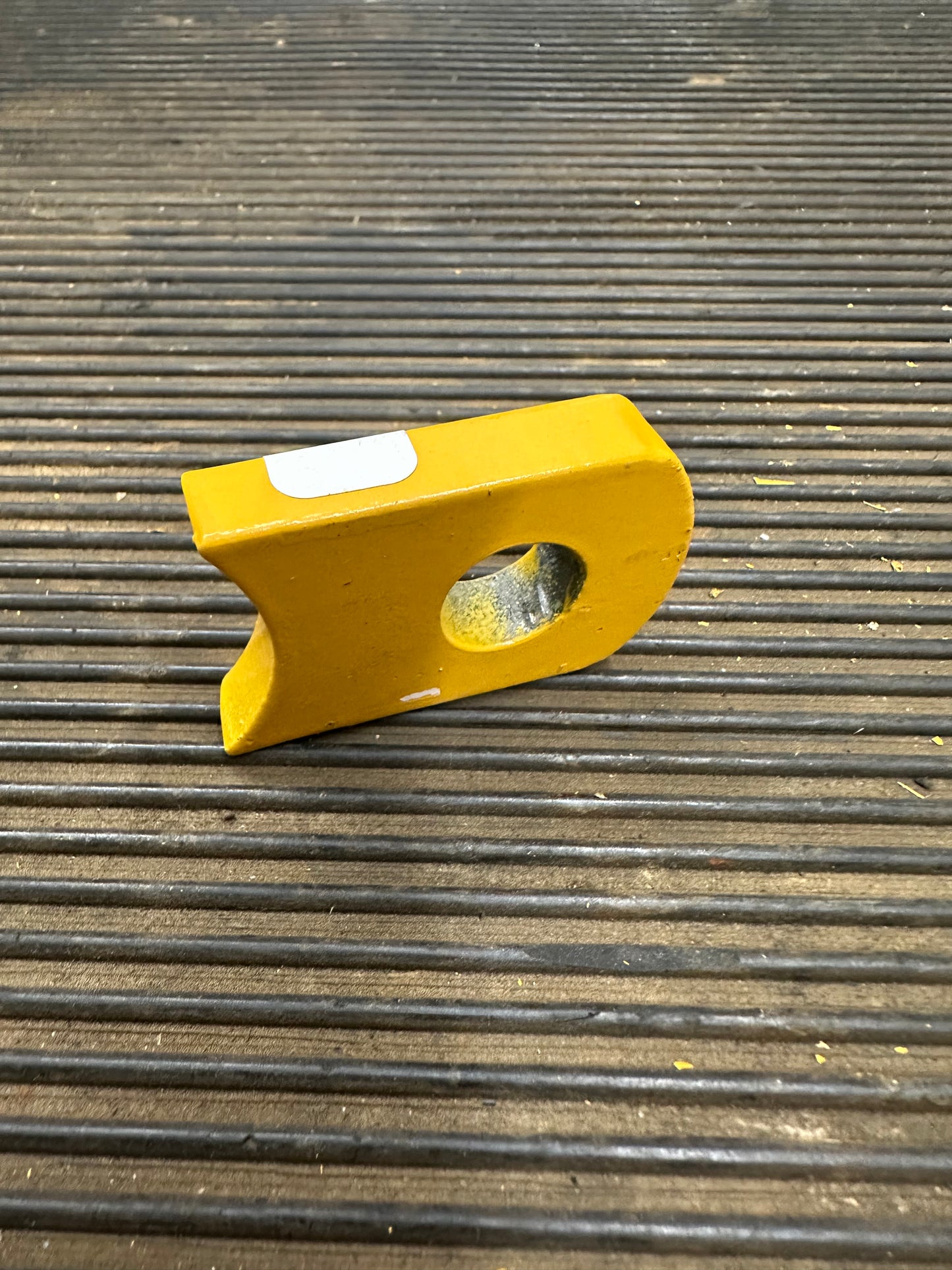 T177000 Pin Retainer Strap