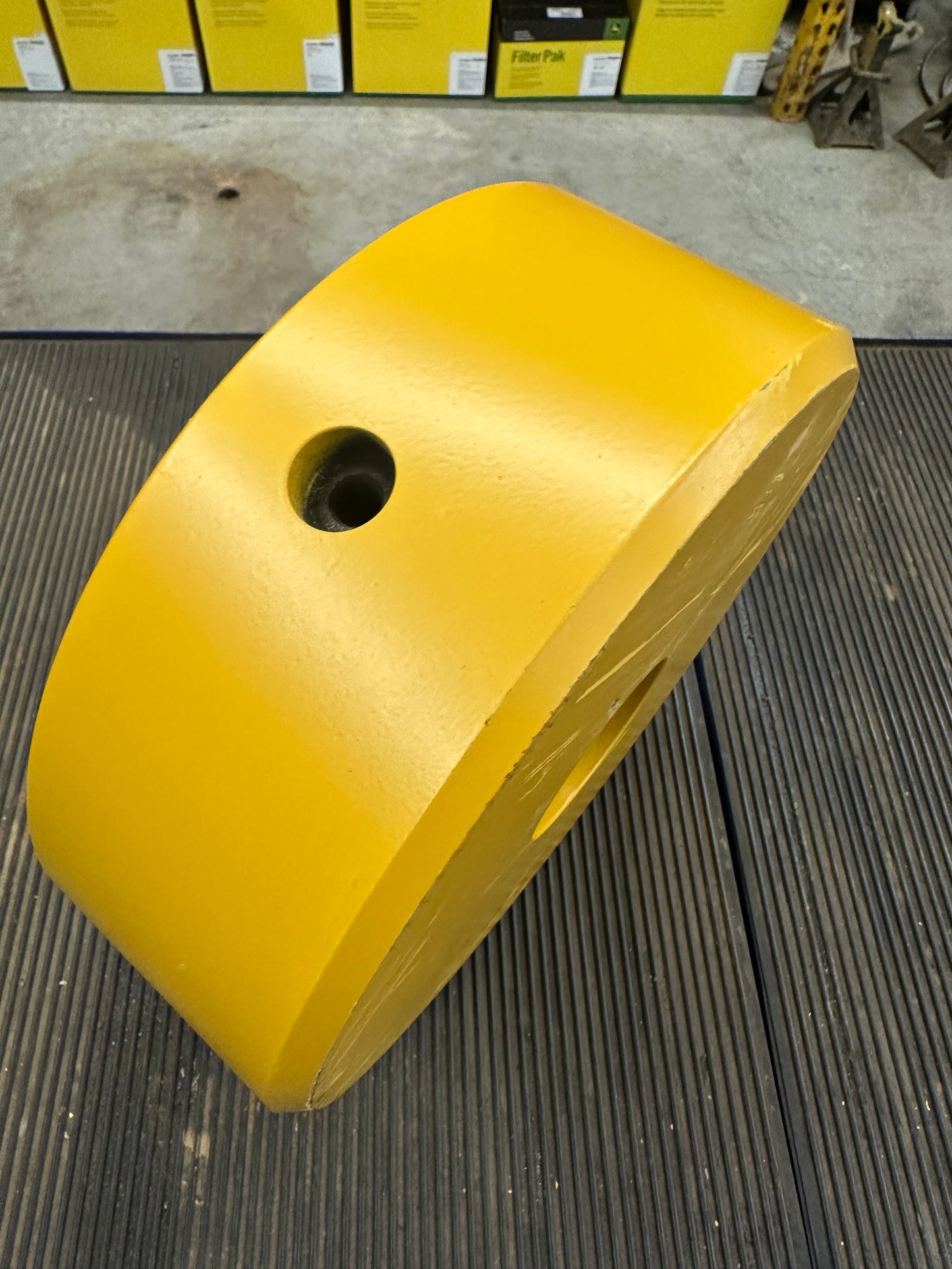 T410426 700H 700J 700K 700L 8 Bolt Style Blade Swivel Ball Socket