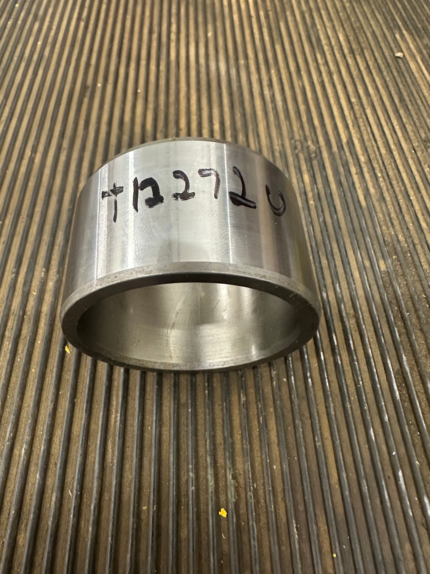 T122720 C-Frame Pivot Bushing