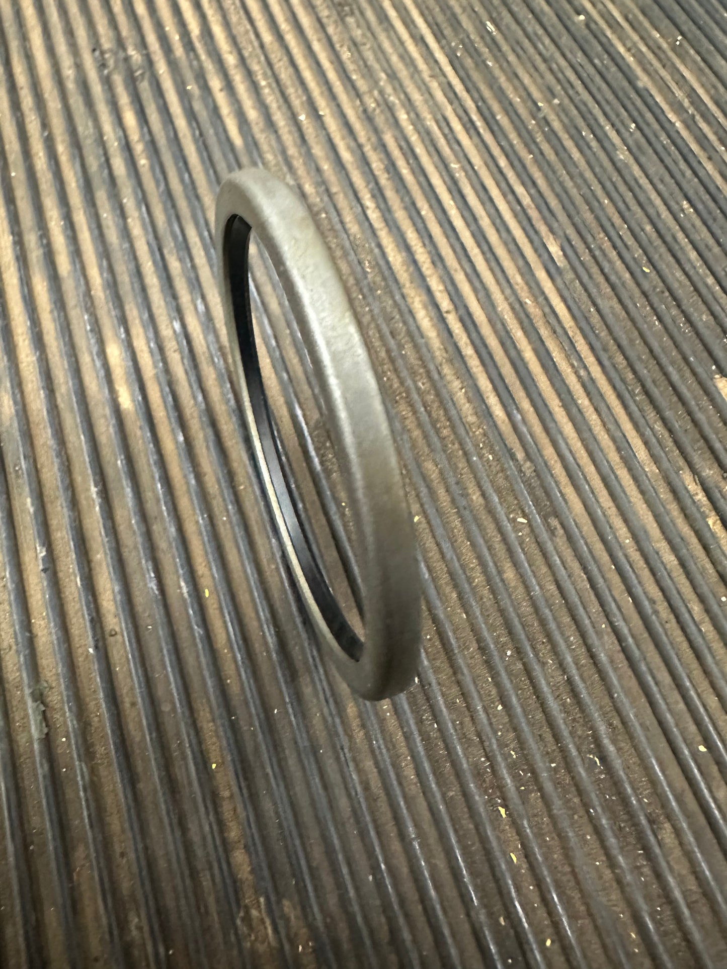 T68818 C-Frame Bushing Seal