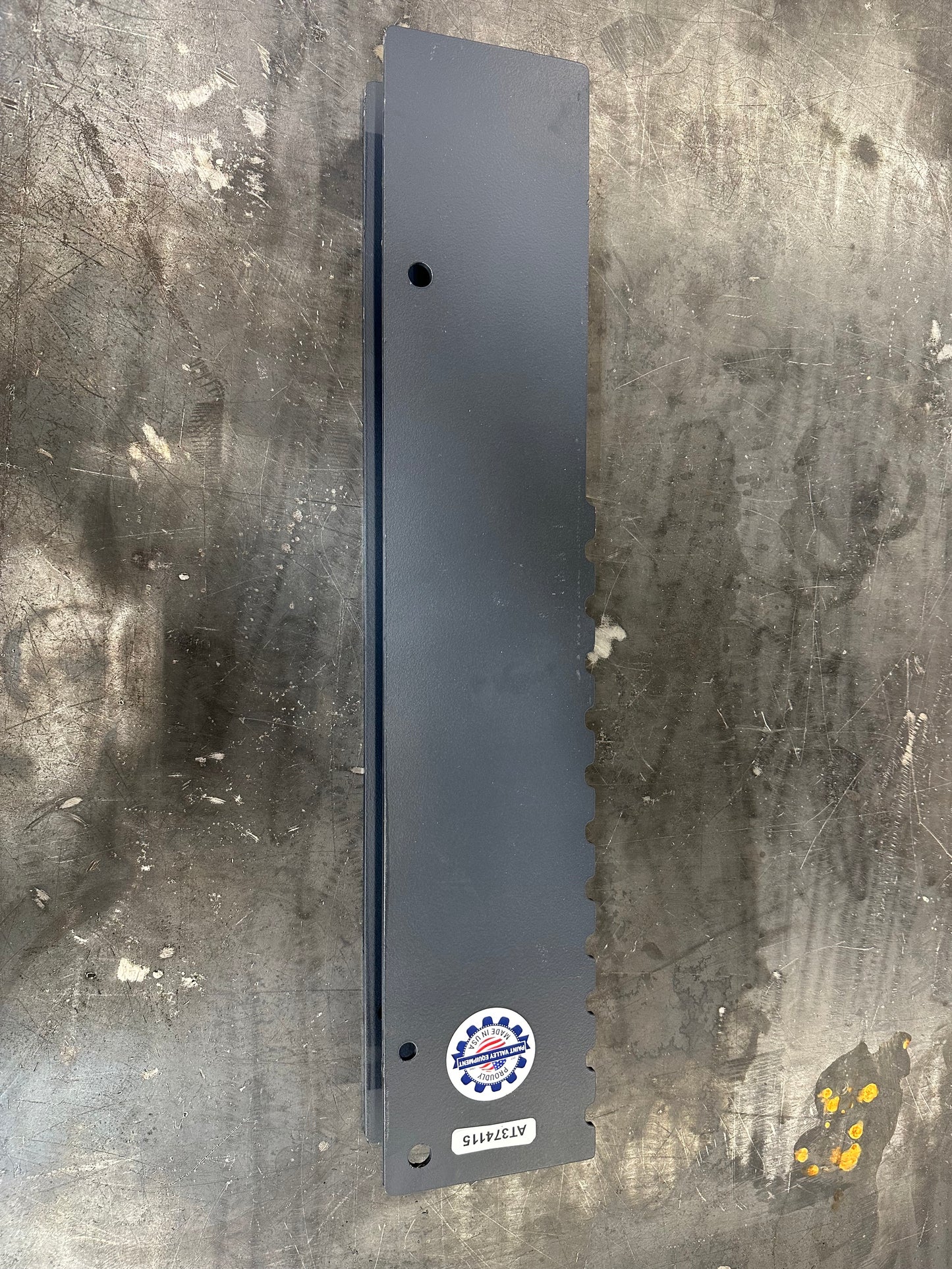 AT374115 Hose Guard Step