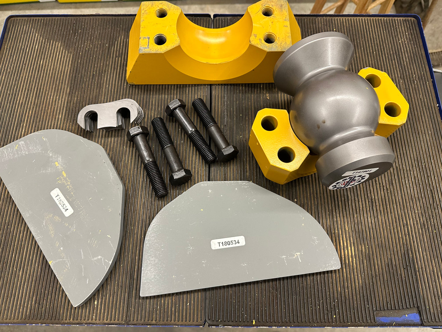 PV5004 Blade Ball Pivot Kit John Deere 450G 550G 650G