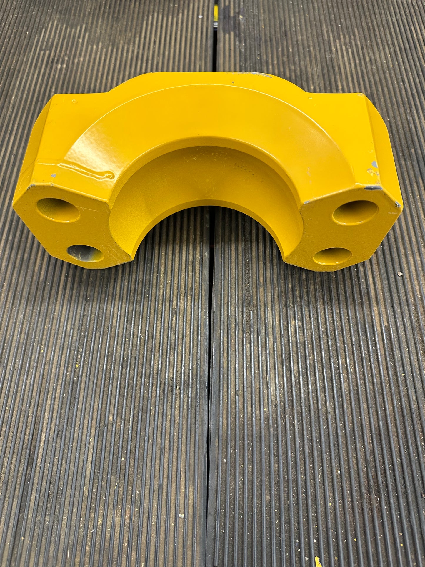 T180535 450G 550G 650G & Early 450H 550H 650H Blade Cap T144252