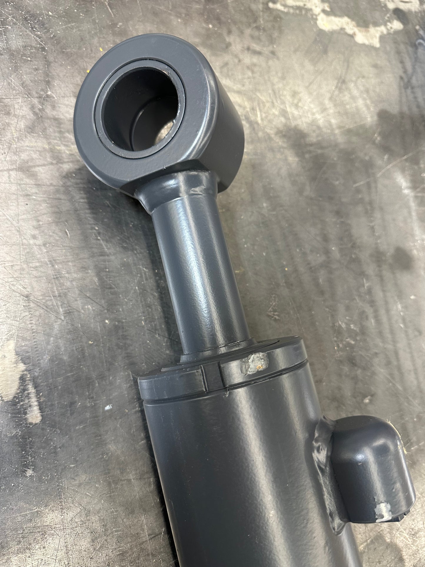 AH163865 Lift Cylinder 450J 550H 550J 650H 650J AHC15680 AH211370