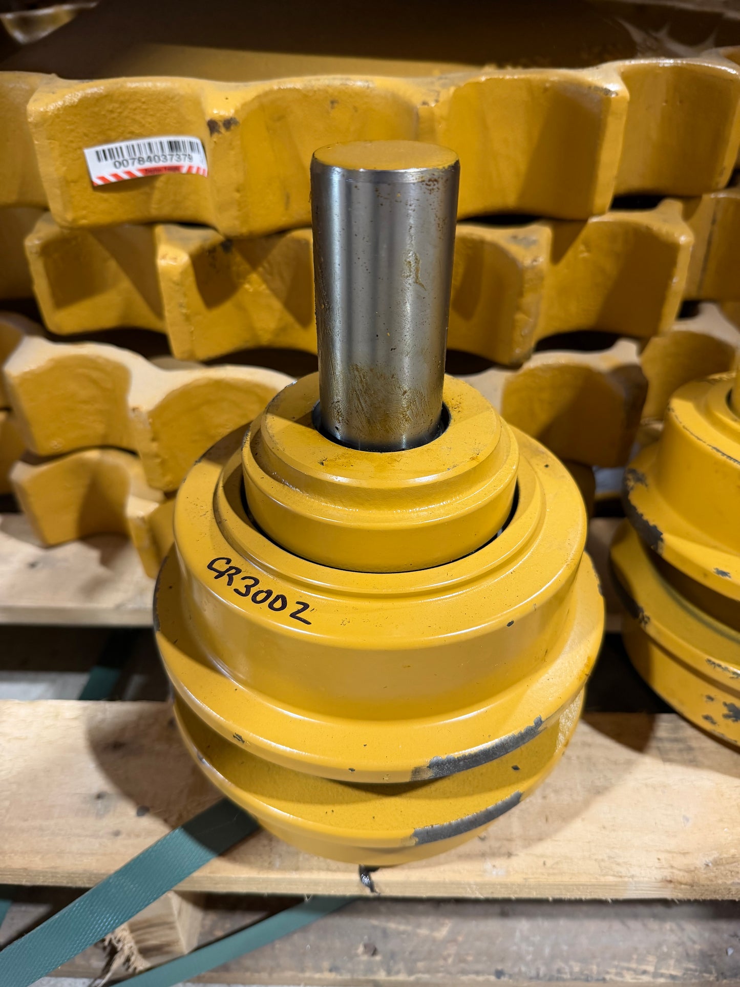 CR3002 John Deere 450 455 550 555 Clamp Style Top Carrier Roller