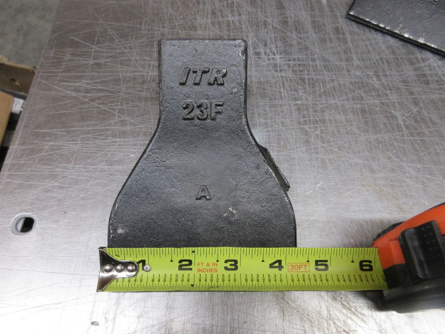 BACKHOE BUCKET TEETH FLARE DIGGING TEETH PIN 23 23F skidsteer Tooth ITR Tooth