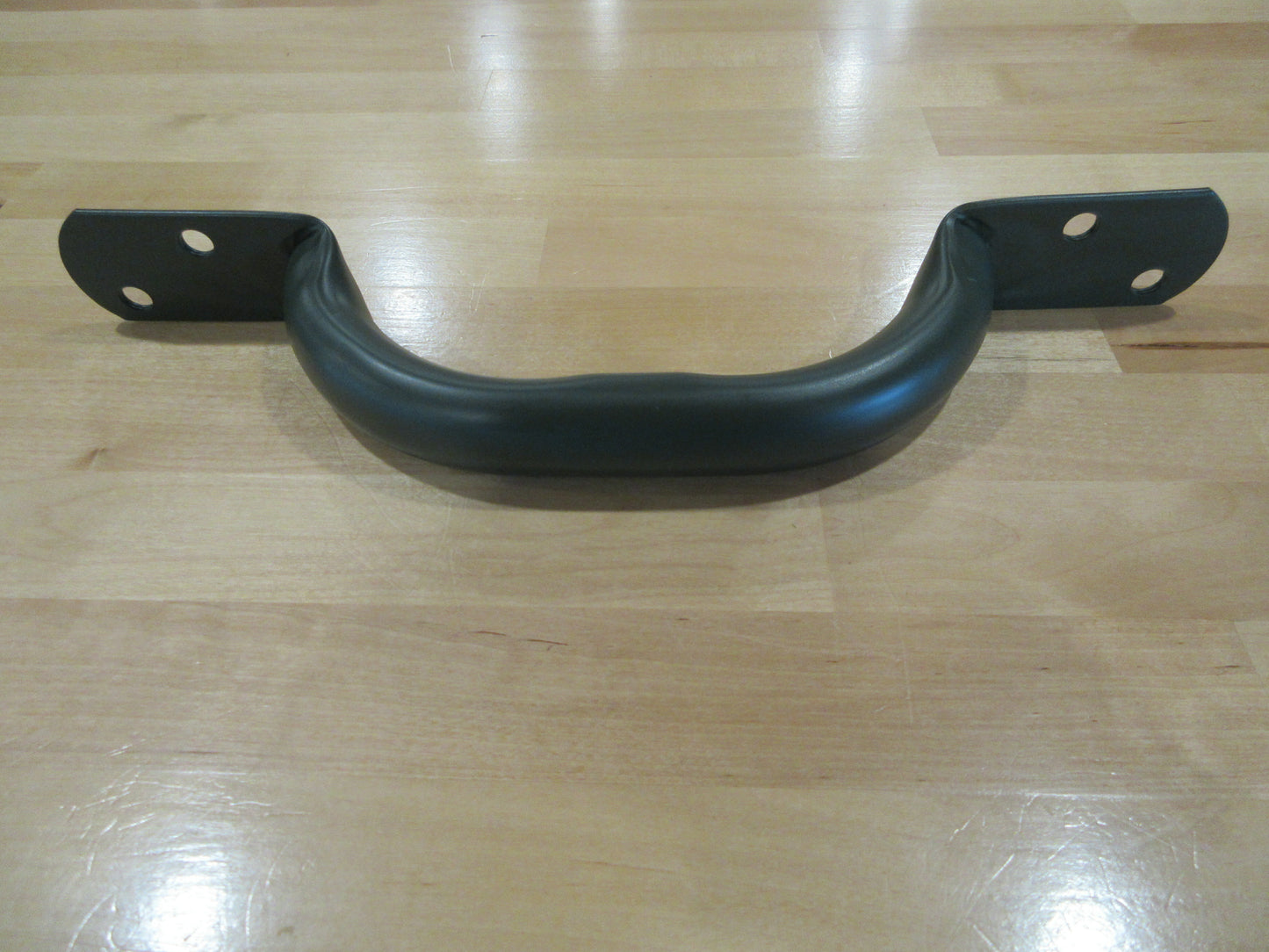 Body Side Lift Handle