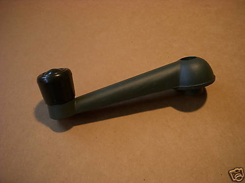 M35A2 M35 2.5-5 TON NEW SIDE WINDOW HANDLE 7975607 M939