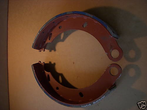 2.5 TON NEW BRAKE SHOE SET M35