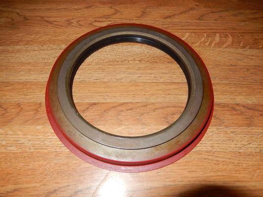 M939A2 Inner Hub Seal 900 series truck with 8.3 CTIS A-1205-Z-2132