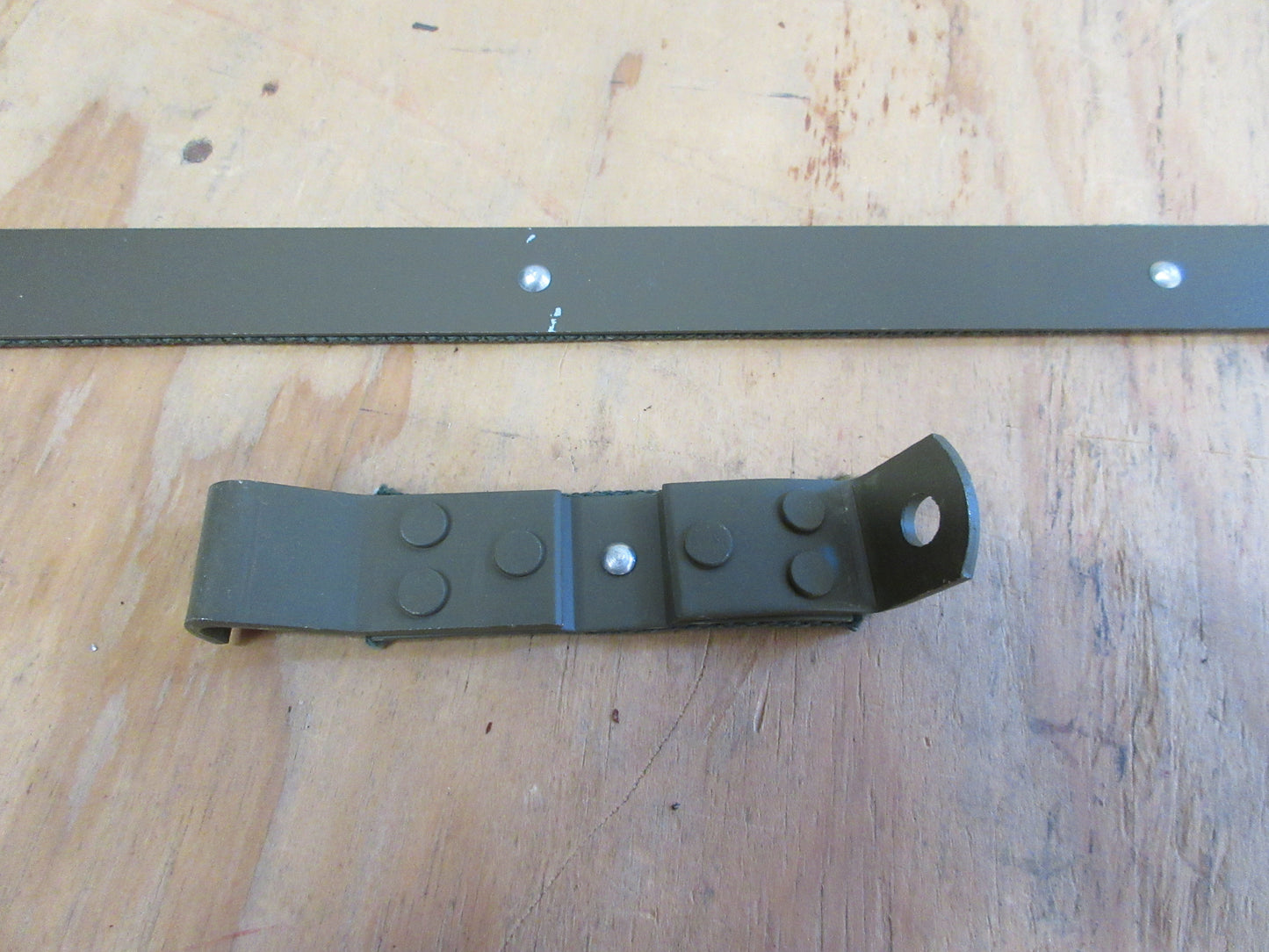 MB GPW CJ2A CJ3A CJ3B M38 Under seat fuel/gas tank strap kit